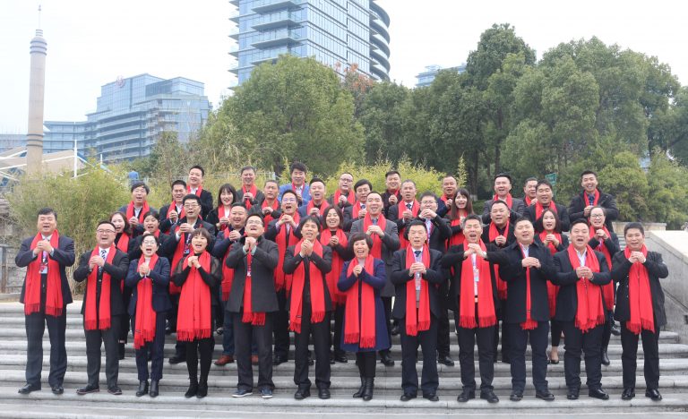 勇立潮头再逾越，，，，盛世集团争做“弄潮儿”——盛世集团电梯召开2020年度营销事情聚会